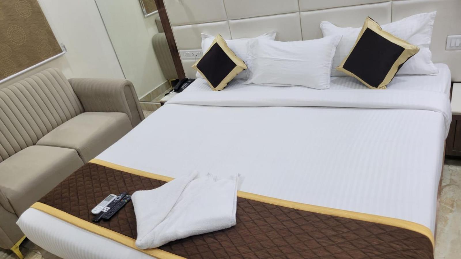 Hotel Grace Residency Chennai Airport Zewnętrze zdjęcie